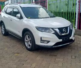 NISSAN X-TRAIL - 2018