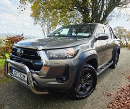 TOYOTA HILUX DOUBLE CABINE 2.8 SR5 D/CAB AUTO 4DR