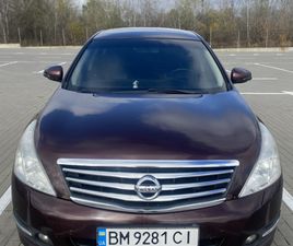 NISSAN TEANA 2010