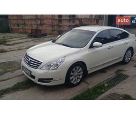 NISSAN TEANA 2010
