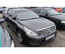 NISSAN TEANA 2011