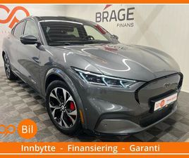 FIRST ED* AWD* LR-540KM* KROK* SKINN* PANO* B&O* SKINN*