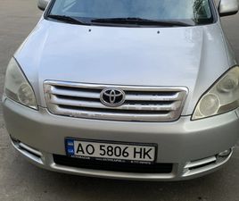 TOYOTA AVENSIS VERSO 2003
