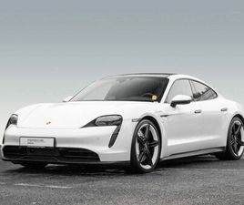 PORSCHE TAYCAN 4S SPORT CHRONO PAKET INNODRIVE BOSE HUD