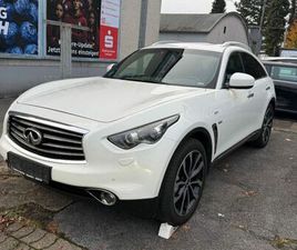 INFINITI QX70 3.0 D S PREMIUM
