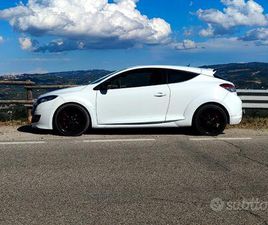 RENAULT MEGANE COUPE RS YAMAHA YZ 250 1992