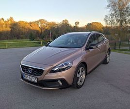 VOLVO V40 CROSS COUNTRY D3 VOLVO V40 CROSS COUNTRY 2.0D 150KM GRZANA SZYBA MOMENTUM! RABKA-ZDRÓJ • OLX.PL