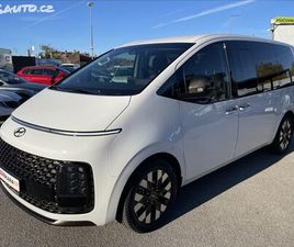 HYUNDAI STARIA 2,2 CRDI LUXURY DCT 4X4 7MÍST