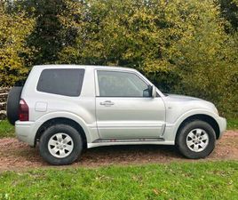 MITSUBISHI PAJERO MITSUBISHI PAJERO 3 INSTYLE 3.2 DI-D 163CV 3P