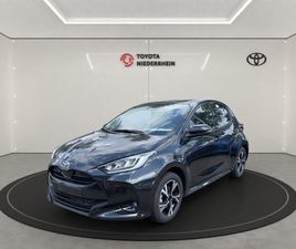 TOYOTA YARIS TEAMPLAYER + COMFORT-PAKET + SAFETY-PAKET