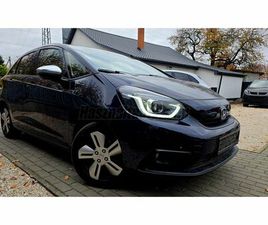 HONDA JAZZ 1.5 I-MMD HYBRID CROSSTAR EXECUTIVE ECVT 1 ÉV GARANCIA! MAGYARORSZÁGI!