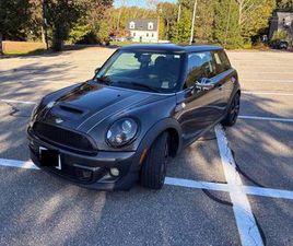MINI MINI COOPER S 2013 MINI COOPER S 6 SPEED - PRICE REDUCED