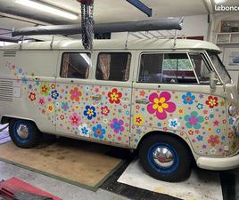 VOLKSWAGEN COMBI T1 COMBI VOLKSWAGEN T1 SPLIT POUR ROAD TRIP 1964