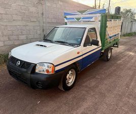 NISSAN NP300 2.5 TDI ESTACAS 4X2