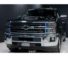 CHEVROLET SILVERADO 2500 CREW CAB CHEVROLET SILVERADO 2500 HD CREW CAB 6.6 V8 DURAMAX 4WD