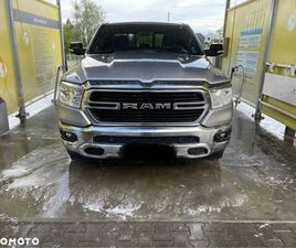 RAM TRUCKS RAM 1500 CREW CAB RAM 1500 5.7 CREW CAB BIGHORN