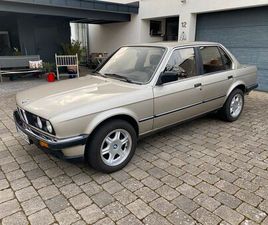 BMW E30 320I