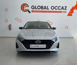 HYUNDAI I20 ESSENCE MANUELLE 2023 À TANGER