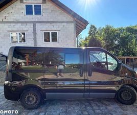 RENAULT TRAFIC PASSENGER