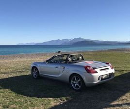 TOYOTA MR 2 2004 ROADSTER