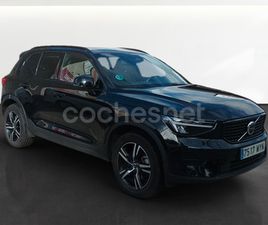 VOLVO XC40 2.0 B3 G PLUS DARK AUTO