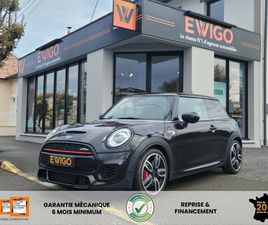 MINI MINI JOHN COOPER WORKS 2.0 230 CH JOHN COOPER WORKS BVA - APPLE CARPLAY / CAMERA DE RECUL / TOIT OUVRANT / SUIVI BMW