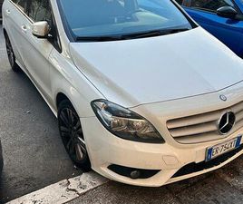MERCEDES CLASSE B BIANCA 1800 2014