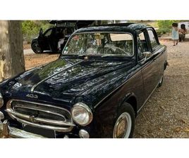 PEUGEOT 403 1960 PEUGEOT 403 BLEU FONCÉ MANUEL, 4 VITESSES CONDUITE À...