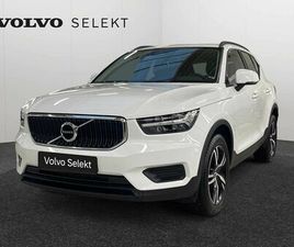 VOLVO XC40 MOMENTUM