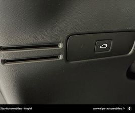 XC40 XC40 PLUS, B3 MICRO-HYBRIDE, ESSENCE, DARK P