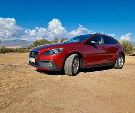 VOLVO V40 CROSS COUNTRY D3 VOLVO - V40 CROSS COUNTRY