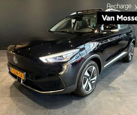MG ZS ZS EV MG ZS - EV LONG RANGE LUXURY 70 KWH TREKHAAK | ALL SEASON BANDEN | PANORAMADAK | CARPLAY | LEDERIN