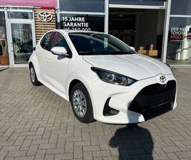 TOYOTA YARIS TOYOTA YARIS 1,5L HYBRID BUSINESS NAVI KLIMA RFK SHZ AC