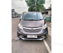 HONDA FREED 2013 HONDA FREED 1.5 E MPV PSD DOUBLE BLOWER