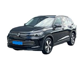 VOLKSWAGEN TIGUAN TIGUAN 1.5 ETSI ELEGANCE DSG AHK-360KAMERA-ACC-MAT