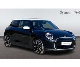 160KW SE EXCLUSIVE [LEVEL 3] 54KWH 3DR AUTO