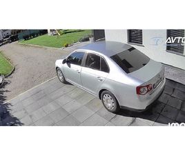 VOLKSWAGEN JETTA 1.9 TDI SPORTLINE