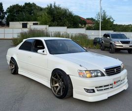 TOYOTA CRESTA