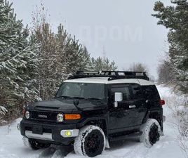 TOYOTA FJ CRUISER