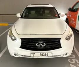 INFINITI QX70