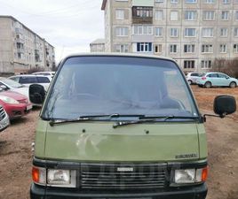 NISSAN URVAN