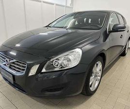 VOLVO V60 DRIVE MOMENTUM 1.6 D