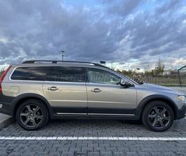 VOLVO XC70 2.4 D [D4] XC AWD MOMENTUM GEARTRONIC