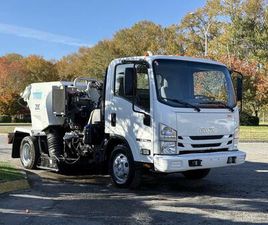 USED 2016 ISUZU NPR TYMCO 210 AIR SWEEPER WITH HYDRAULIC BRAKES AND BROOM SYSTEM