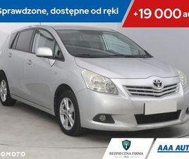 TOYOTA VERSO
