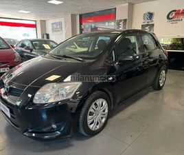 TOYOTA - AURIS 1.4 D4D AURIS