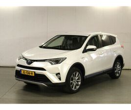 2.5 HYBRID AWD STYLE