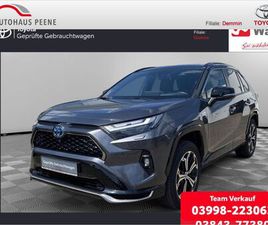 TOYOTA RAV4 2.5 PLUG-IN HYBRID 4X4 TEAMPLAYER