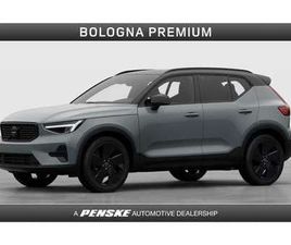 VOLVO XC40 B3 XC40 B3 AUTOMATICO ULTRA BLACK EDITION