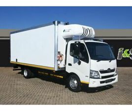 HINO MOTORS 300 SERIES 2021 HINO 300 915 REFRIGERATED BODY